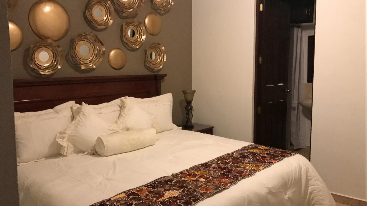 Del Centro Hotel Берналь Экстерьер фото